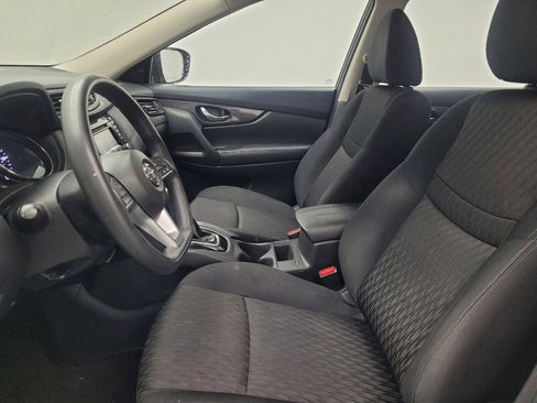 Used 2018 Nissan Rogue S AWD/4WD image 17