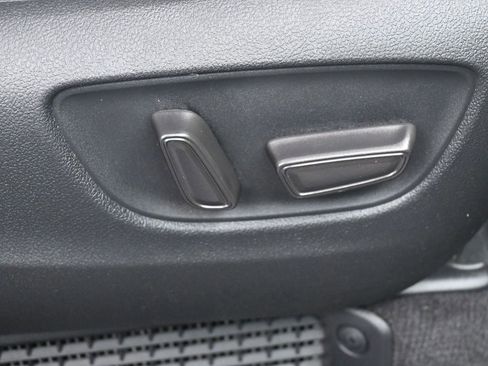 Certified 2024 Toyota Sienna XLE w/ XLE Plus Package image 37