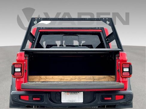 Used 2020 Jeep Gladiator Rubicon AWD/4WD image 16