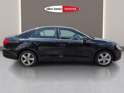 Used 2014 Volkswagen Jetta TDI FWD image 4