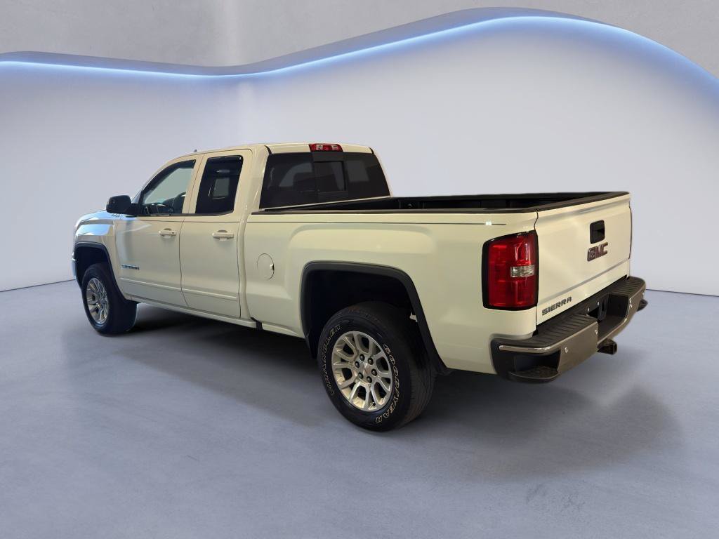 Used 2016 GMC Sierra 1500 SLE w/ SLE Value Package AWD/4WD image 5