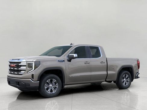 Used 2026 GMC Sierra 1500 SLE AWD/4WD image 2