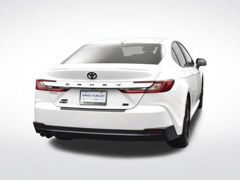 Used 2025 Toyota Camry SE w/ Convenience Package AWD/4WD image 19