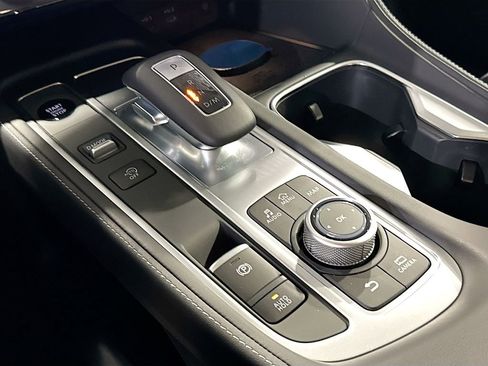 New 2027 INFINITI QX60 Luxe w/ Cargo Package FWD image 17