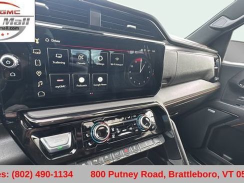 Used 2023 GMC Sierra 1500 AT4 w/ AT4 Premium Package AWD/4WD image 24