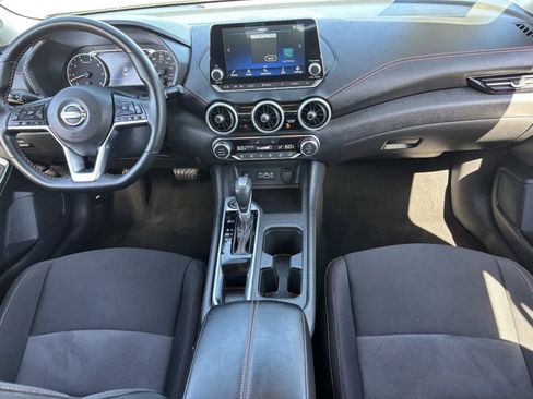 Used 2025 Nissan Sentra SR FWD image 16