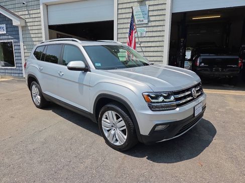Used 2019 Volkswagen Atlas SE w/ Panoramic Sunroof Package AWD/4WD image 2