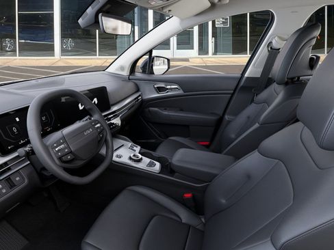 New 2026 Kia Sportage EX image 17