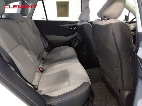 Used 2024 Subaru Outback Premium image 25