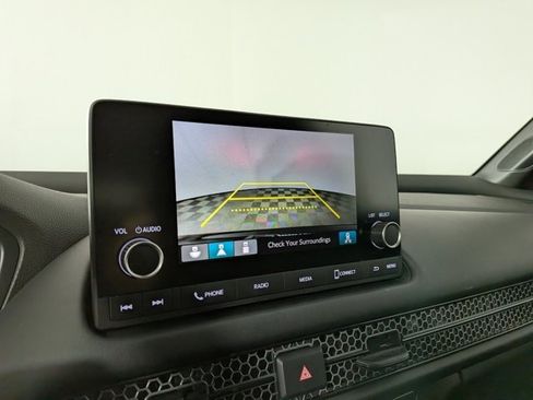 Used 2023 Honda HR-V Sport image 7