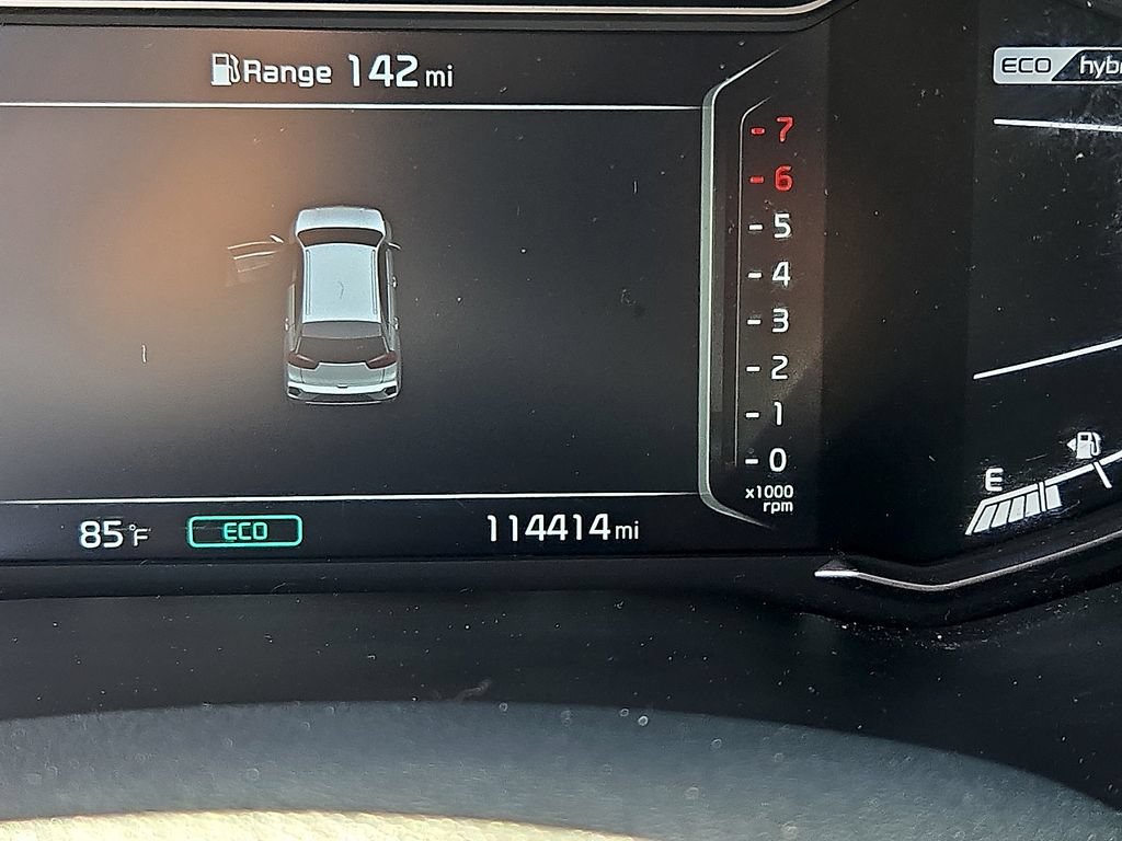 Used 2022 Kia Niro Touring Special Edition FWD image 22
