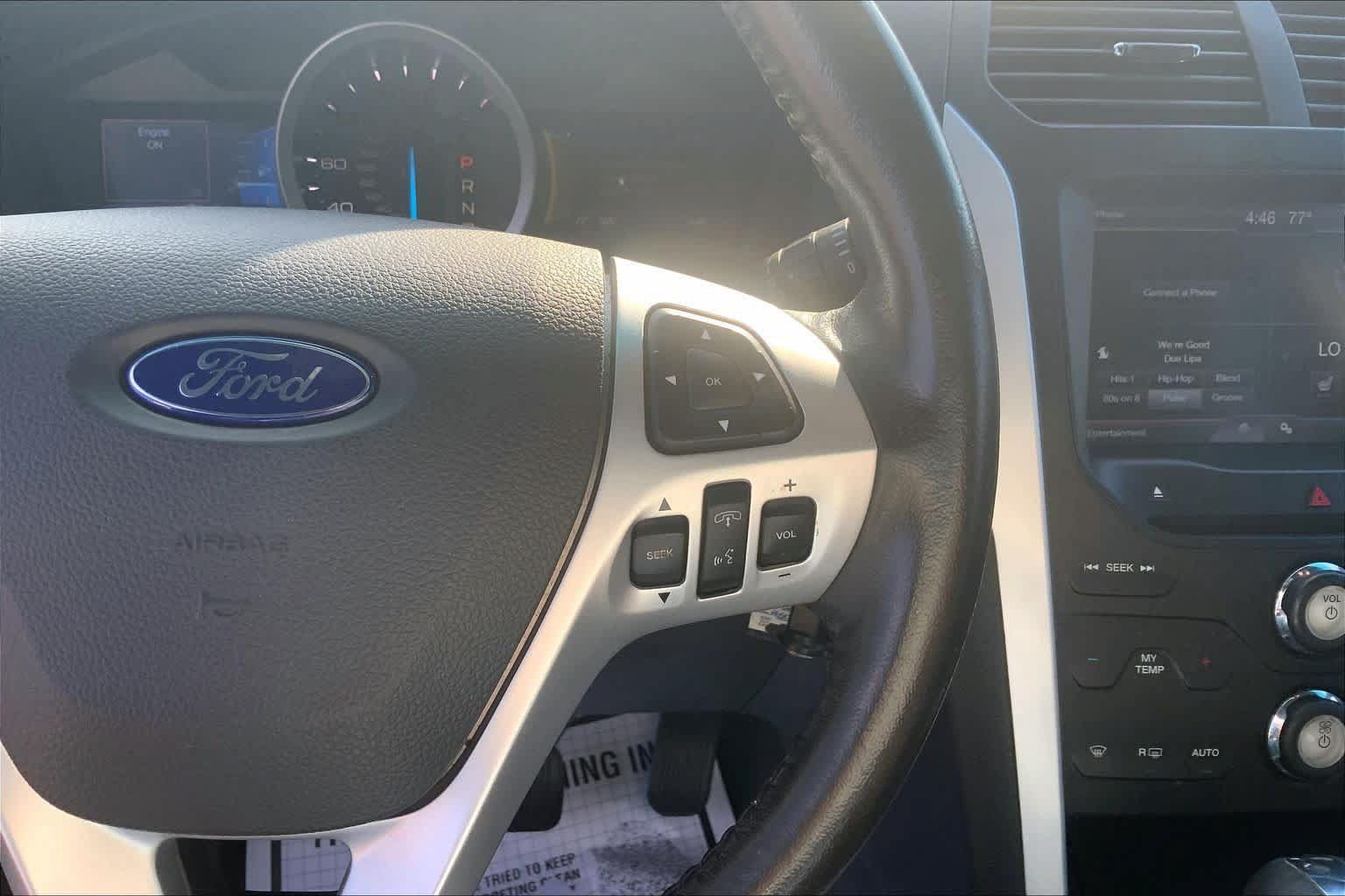 Used 2015 Ford Explorer XLT w/ Equipment Group 202A FWD image 25