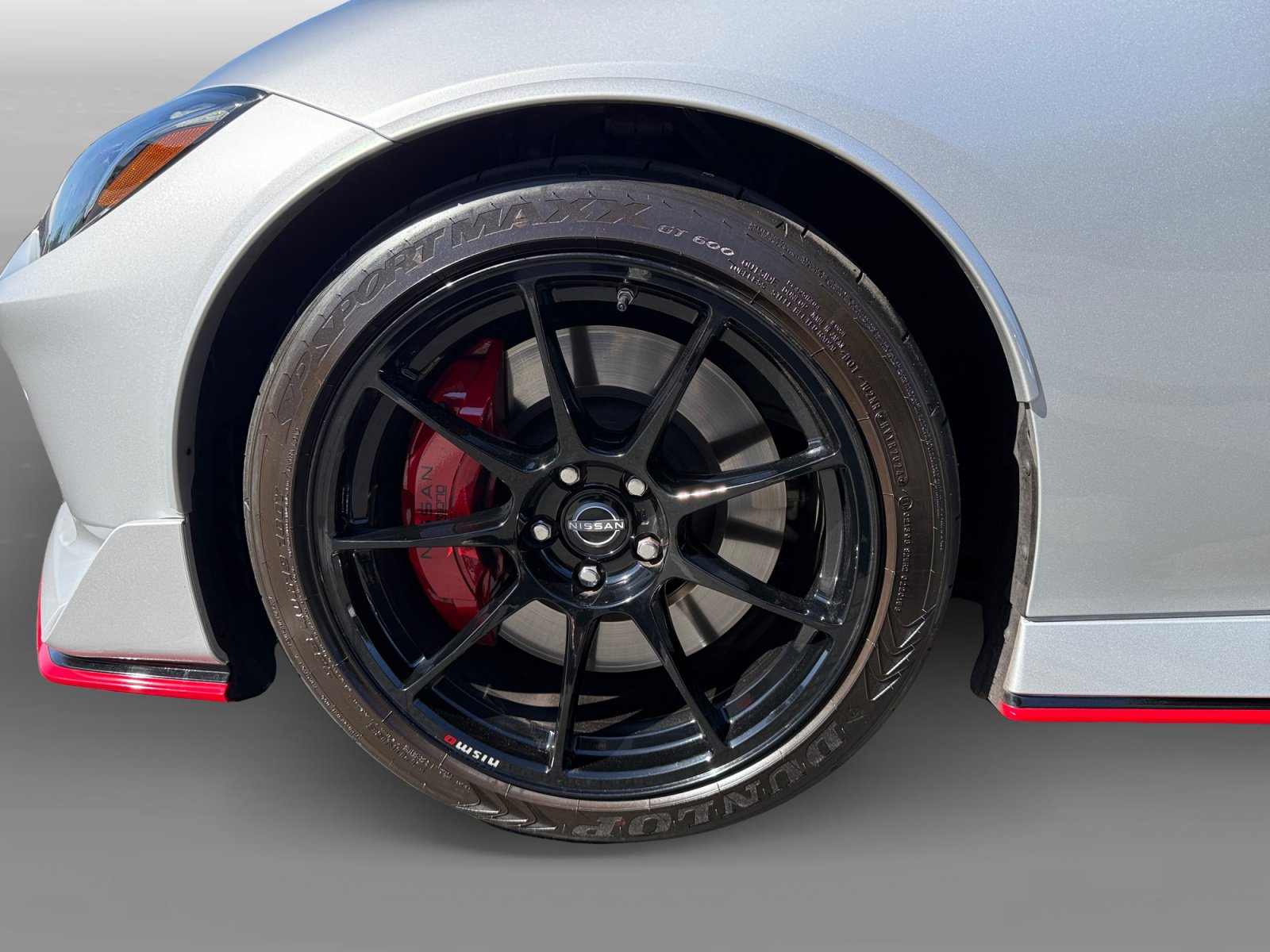 Used 2024 Nissan Z NISMO w/ Floor Mat Package RWD image 9