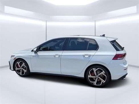 New 2025 Volkswagen GTI SE image 5