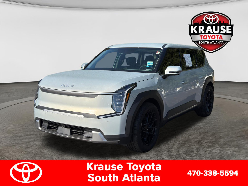 Used 2026 Kia EV9 Light RWD image 3