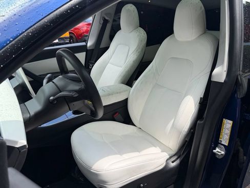 Used 2020 Tesla Model Y Long Range AWD/4WD image 26