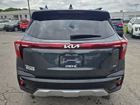 Certified 2024 Kia Seltos EX AWD/4WD image 6