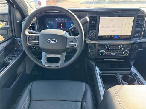 New 2025 Ford F250 Lariat w/ Lariat Ultimate Package image 14
