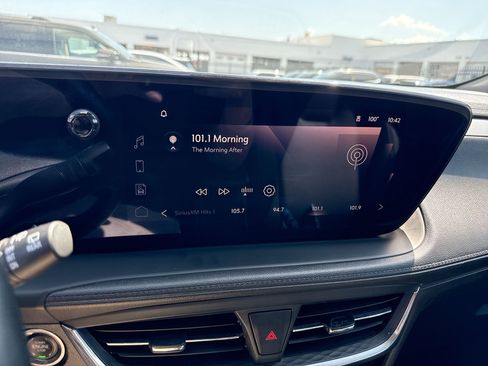 Used 2024 Buick Encore GX Sport Touring FWD image 81