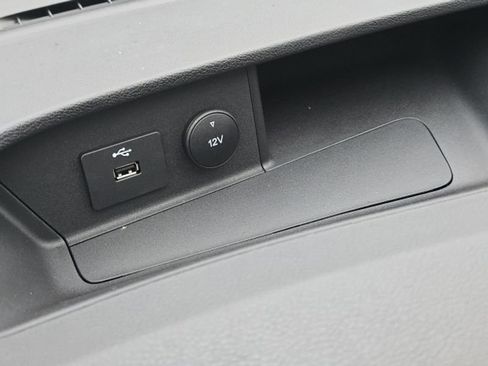 Used 2024 Ford Transit 250 Low Roof image 19