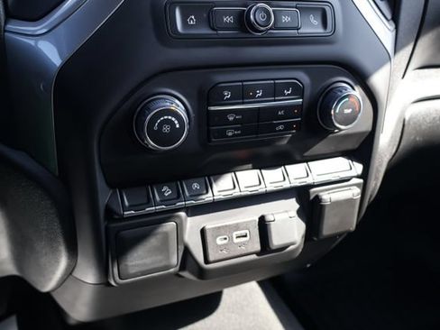Used 2022 Chevrolet Silverado 1500 Custom Trail Boss w/ Safety Confidence Package AWD/4WD image 12