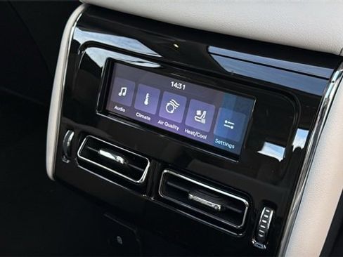 New 2026 Lincoln Aviator Reserve image 11