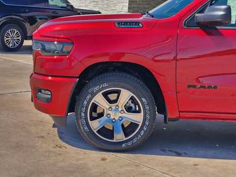 New 2026 RAM 1500 Express image 7