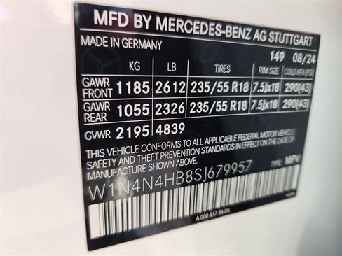 Certified 2025 Mercedes-Benz GLA 250 4MATIC image 32
