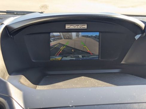 Used 2017 Ford Escape SE FWD image 18