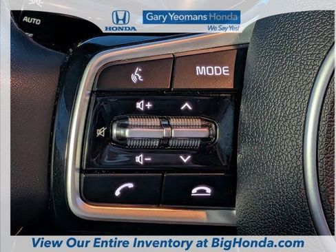 Used 2021 Kia Sorento S FWD image 23