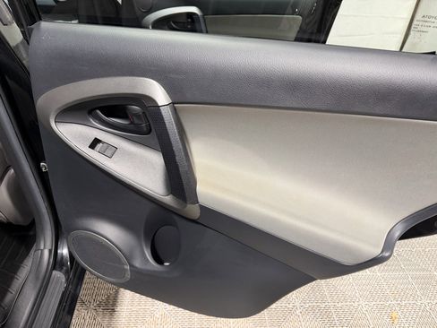 Used 2010 Toyota RAV4 4WD w/ 3rd Row image 16