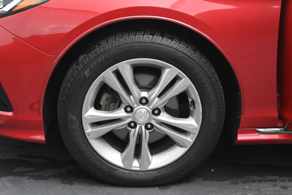Used 2018 Hyundai Sonata Sport FWD image 30