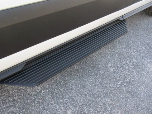 New 2026 Ford Transit 250 148 Medium Roof w/ Load Area Protection Package image 12