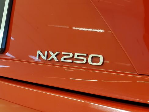 Used 2025 Lexus NX 250 FWD w/ Accessory Package (Z1) image 8