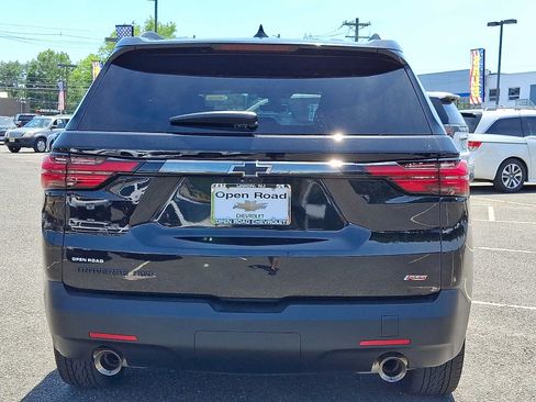 Used 2023 Chevrolet Traverse RS AWD/4WD image 6