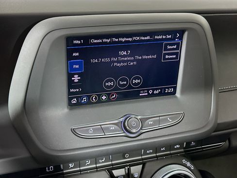 Used 2023 Chevrolet Camaro LT RWD image 18