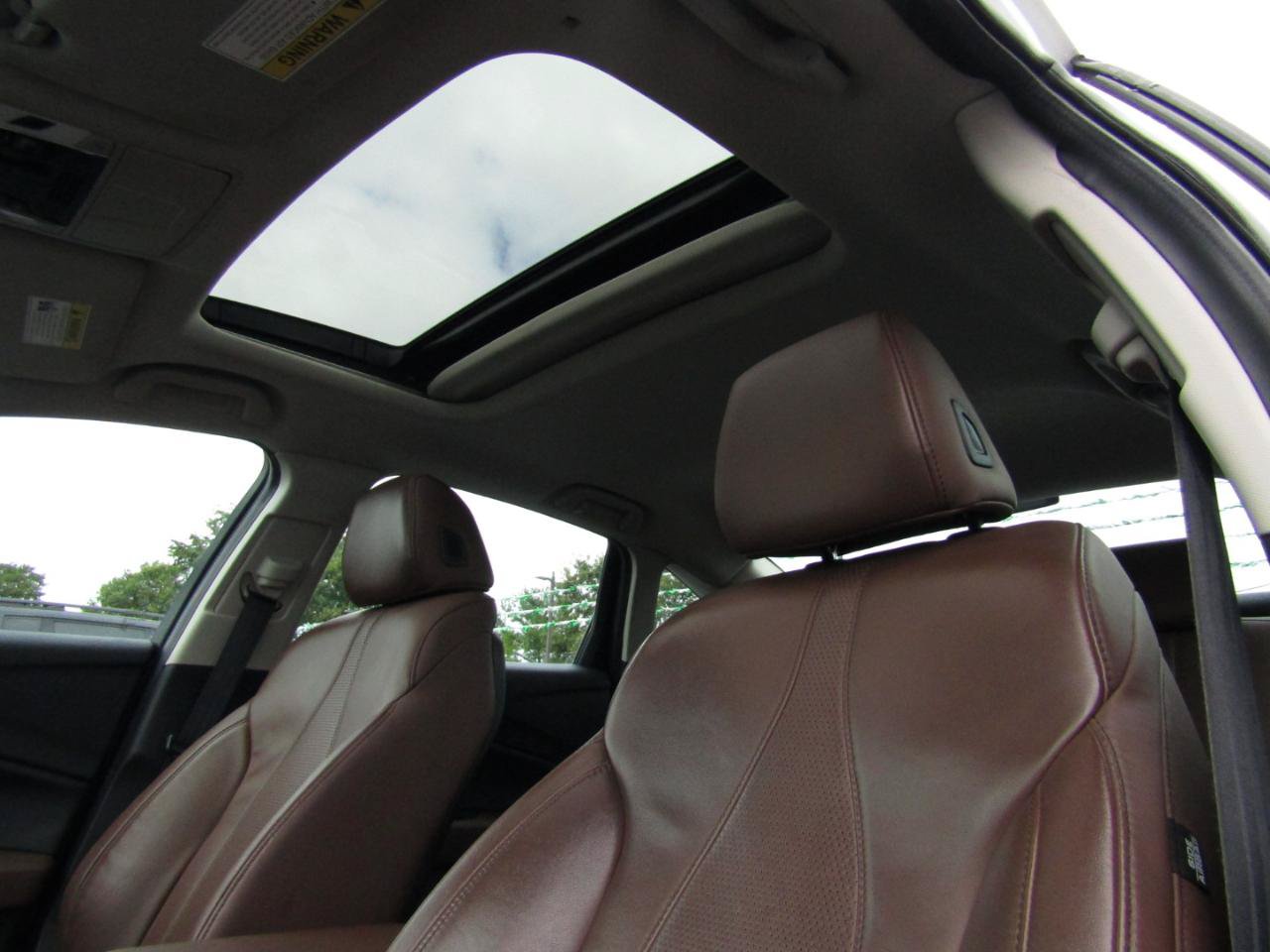 Used 2021 Acura TLX w/ Technology Package FWD image 12