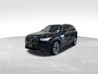 Used 2021 Volvo XC90 T5 Momentum w/ Climate Package