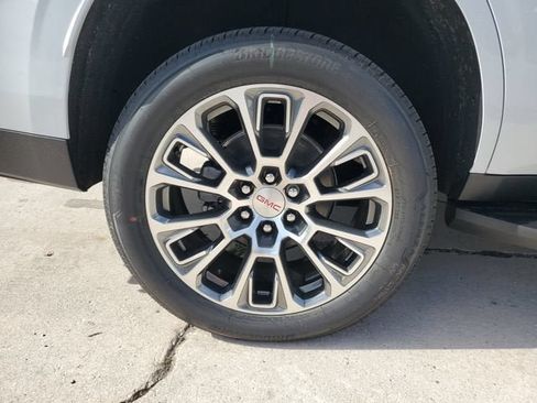 New 2026 GMC Yukon Denali RWD image 6