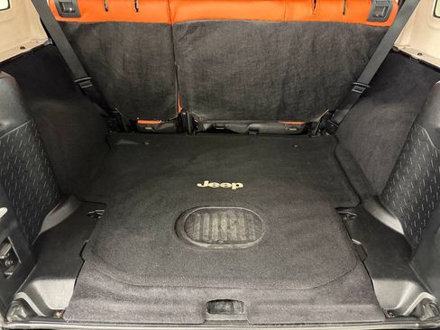 Used 2015 Jeep Wrangler Unlimited Sport w/ Quick Order Package 24S AWD/4WD image 83
