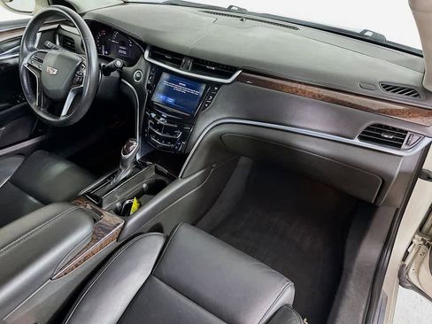 Used 2016 Cadillac XTS Luxury image 31