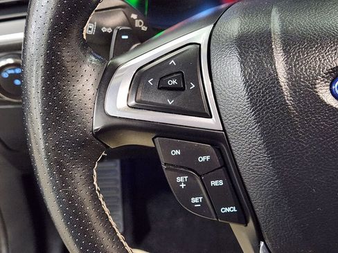 Used 2019 Ford Edge ST image 47