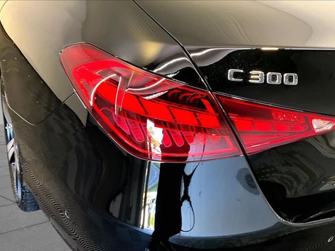 Used 2026 Mercedes-Benz C 300 4MATIC Sedan image 28