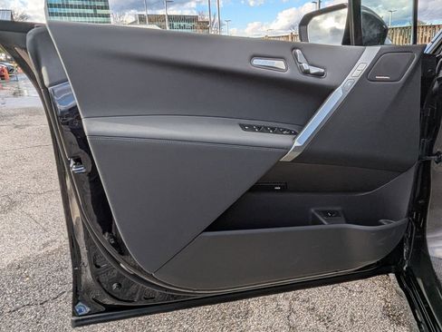 New 2026 BMW iX xDrive45 image 9