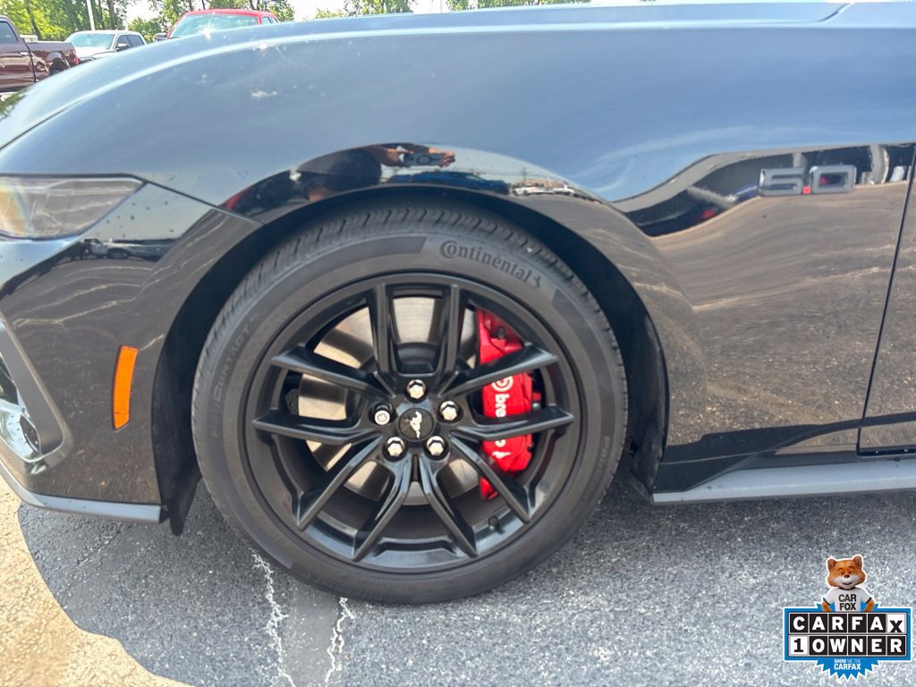 Used 2025 Ford Mustang GT Premium RWD image 9