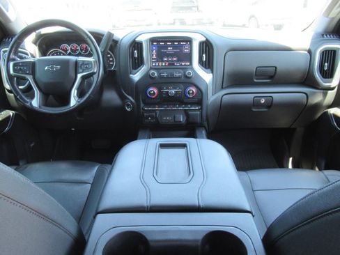 Used 2022 Chevrolet Silverado 1500 LT Trail Boss w/ LT Trail Boss Premium Package AWD/4WD image 12