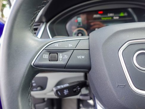 Used 2023 Audi Q5 e Premium Plus w/ Premium Plus Package image 13