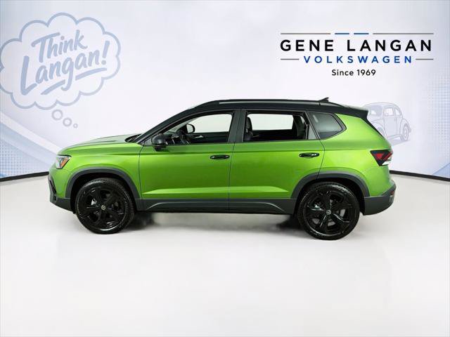 New 2027 Volkswagen Taos SE AWD/4WD image 8