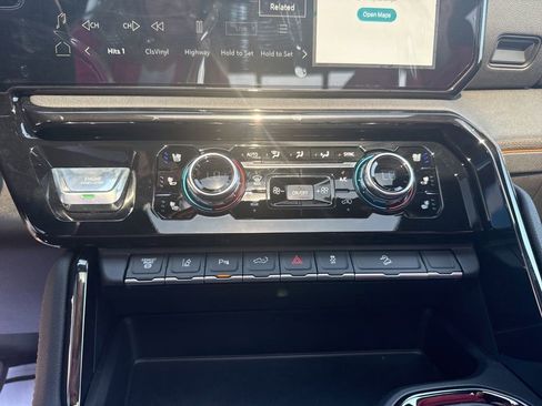 New 2026 GMC Sierra 2500 AT4 w/ AT4 Premium Plus Package AWD/4WD image 34