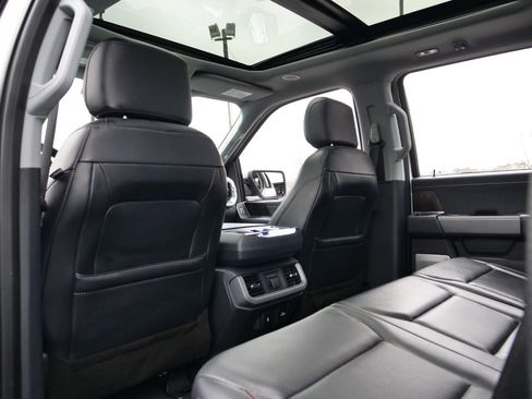 Used 2021 Ford F150 Lariat w/ Equipment Group 502A High image 37